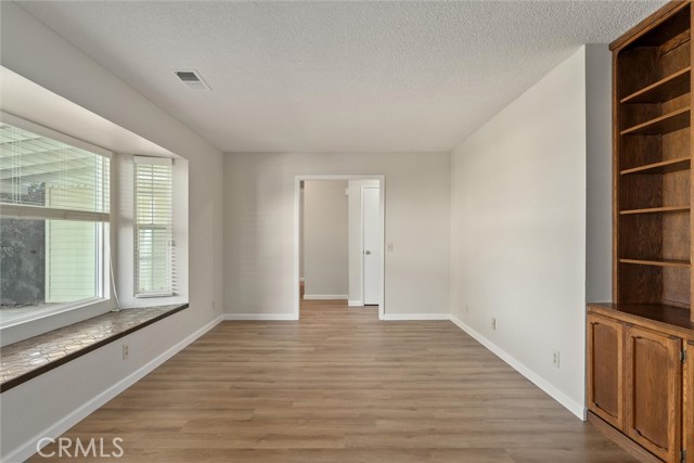 Detail Gallery Image 11 of 72 For 9925 Lott Rd, Durham,  CA 95938 - 4 Beds | 2/1 Baths