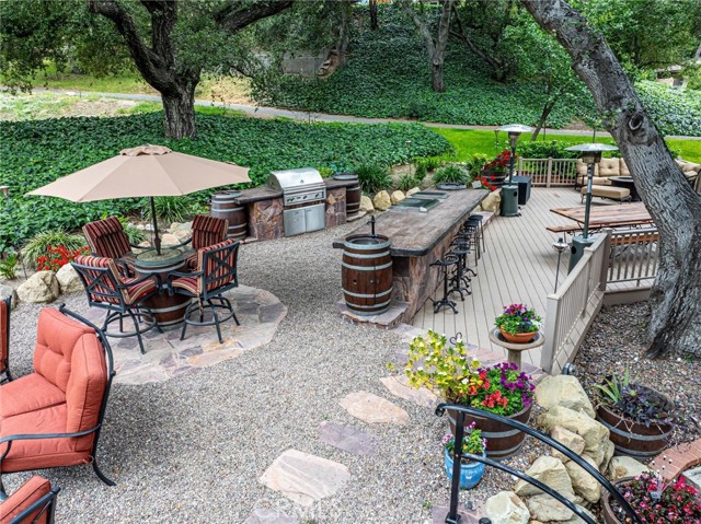 24208 Heritage Lane, Newhall CA: https://media.crmls.org/medias/70ca925e-6c10-4c3a-9f42-2dd3d6384a8a.jpg