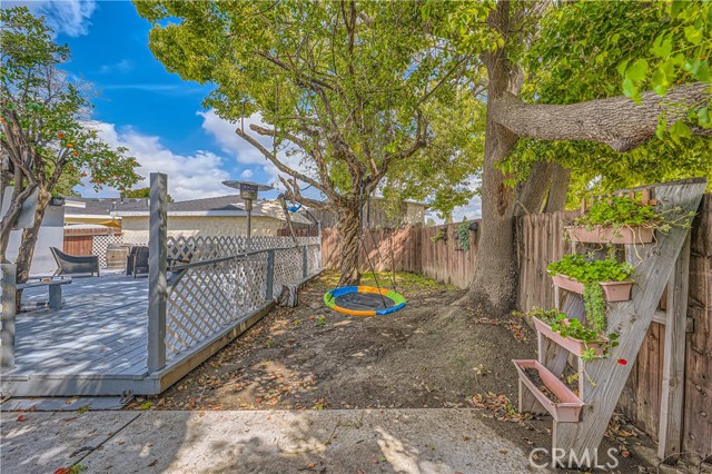 3818 Charlemagne Avenue, Long Beach, California 90808, 4 Bedrooms Bedrooms, ,2 BathroomsBathrooms,Single Family Residence,For Sale,Charlemagne,OC24075228