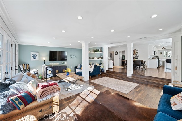 Detail Gallery Image 14 of 35 For 20852 Kittridge, Winnetka,  CA 91306 - 3 Beds | 2 Baths