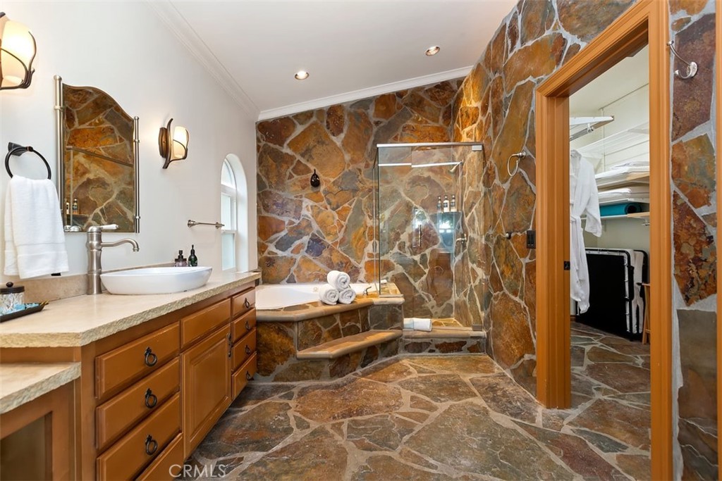 70Cb76D1 Ad06 48Ee A596 9F4561408657 40125 Camino Del Vino, Temecula, Ca 92592 &Lt;Span Style='BackgroundColor:transparent;Padding:0Px;'&Gt; &Lt;Small&Gt; &Lt;I&Gt; &Lt;/I&Gt; &Lt;/Small&Gt;&Lt;/Span&Gt;