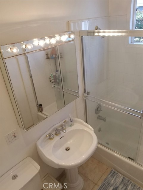 3609 Oak Ave., Manhattan Beach, California 90266, 3 Bedrooms Bedrooms, ,1 BathroomBathrooms,Residential,Sold,Oak Ave.,SB21196835