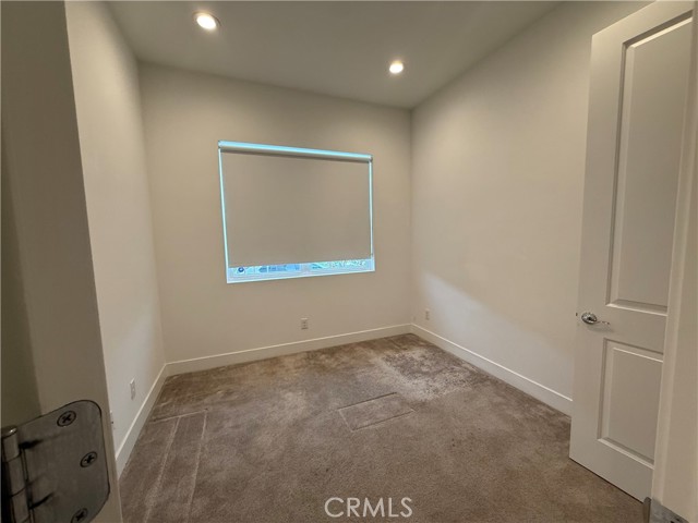19256 Merryweather Drive, Canyon Country CA: https://media.crmls.org/medias/70cbd45b-b0d6-4567-9e69-8da579fd71fa.jpg