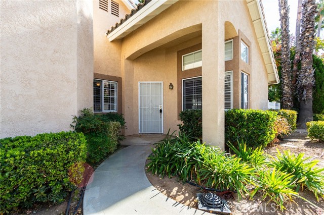 Detail Gallery Image 3 of 39 For 6170 Wingfoot Ave, Banning,  CA 92220 - 2 Beds | 2 Baths