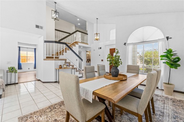 589 S Sutter Avenue, San Bernardino CA: https://media.crmls.org/medias/70cc9534-7f03-4fab-a84c-9e22cb9cc4eb.jpg
