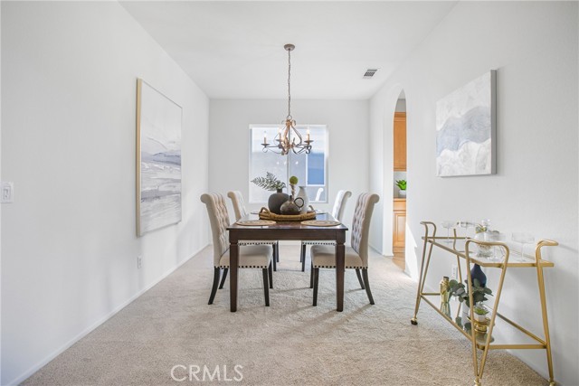 Detail Gallery Image 12 of 39 For 33422 Scarborough, Temecula,  CA 92592 - 5 Beds | 3/1 Baths