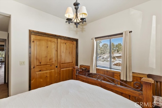 Detail Gallery Image 27 of 75 For 46727 Minnow, Big Bear City,  CA 92314 - 5 Beds | 6/1 Baths
