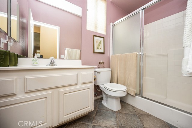 Detail Gallery Image 18 of 32 For 833 W Orange Heights, Corona,  CA 92882 - 5 Beds | 3/1 Baths