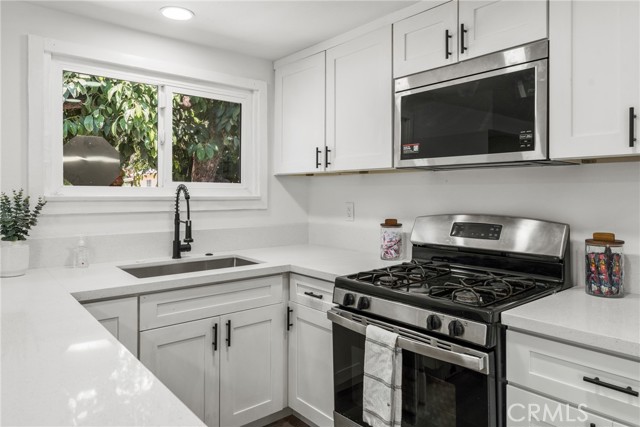 845 Garner Avenue, San Bernardino CA: https://media.crmls.org/medias/70cdbbda-df3a-46e5-924b-0f1b13a2f31b.jpg