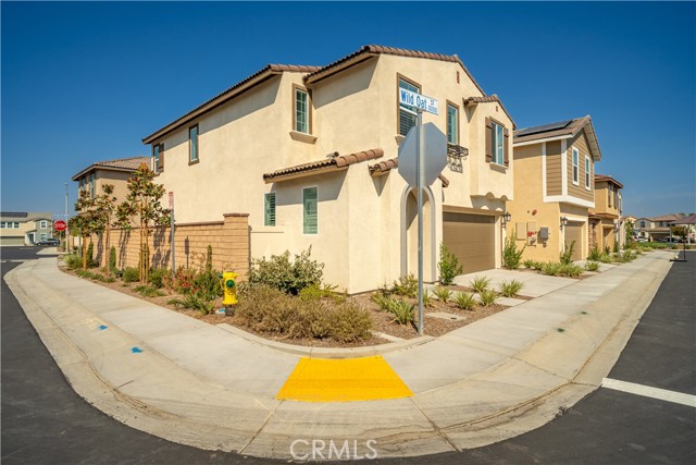 30310 Wild Oat Street, Murrieta CA: https://media.crmls.org/medias/70d027b1-2be0-4ff3-923b-f82063d7deb5.jpg