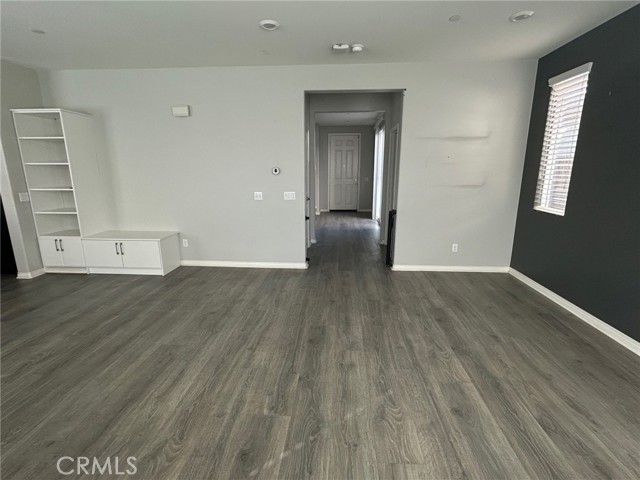 Detail Gallery Image 10 of 40 For 3195 E Olympic, Ontario,  CA 91762 - 3 Beds | 2/1 Baths