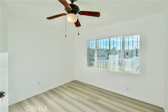 Detail Gallery Image 6 of 12 For 301 E Riggin St, Monterey Park,  CA 91755 - 4 Beds | 3 Baths