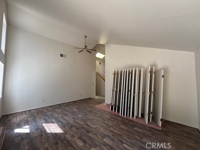 Detail Gallery Image 13 of 33 For 22101 Kay Ct, Sonora,  CA 95370 - 3 Beds | 2/1 Baths