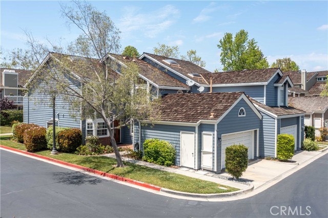 481 Kakkis Drive, Long Beach CA: https://media.crmls.org/medias/70d1b609-1f78-46be-9792-b71cb0cdf8d8.jpg