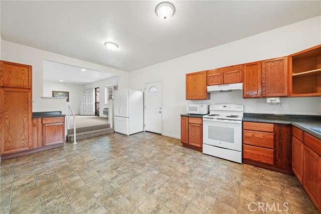 Detail Gallery Image 37 of 74 For 8700 Red Hills Rd, Kelseyville,  CA 95451 - 5 Beds | 3 Baths