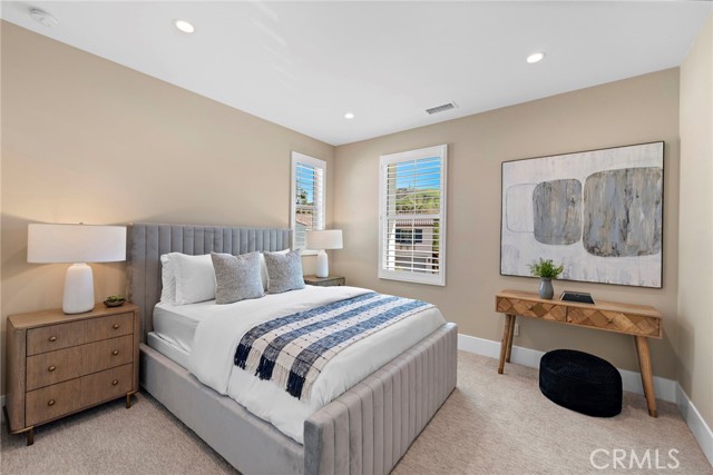 Detail Gallery Image 36 of 55 For 58 Suede, Irvine,  CA 92602 - 4 Beds | 3/1 Baths
