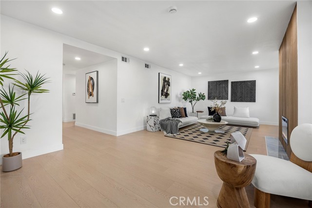 Image 5 of 33 For 2009 Las Lanas Lane