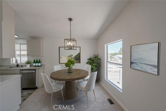 16307 Wimbleton Drive, Victorville CA: https://media.crmls.org/medias/70d46837-b8a7-4c3e-9ad2-1d6871399e56.jpg