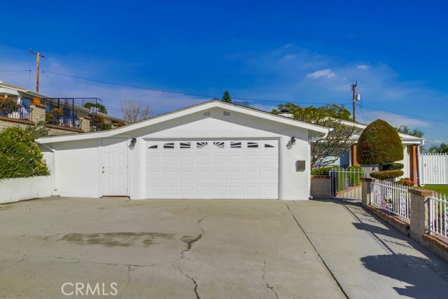 2051 Summerland Street, Rancho Palos Verdes, California 90275, 3 Bedrooms Bedrooms, ,1 BathroomBathrooms,For Sale,Summerland,SB18022522