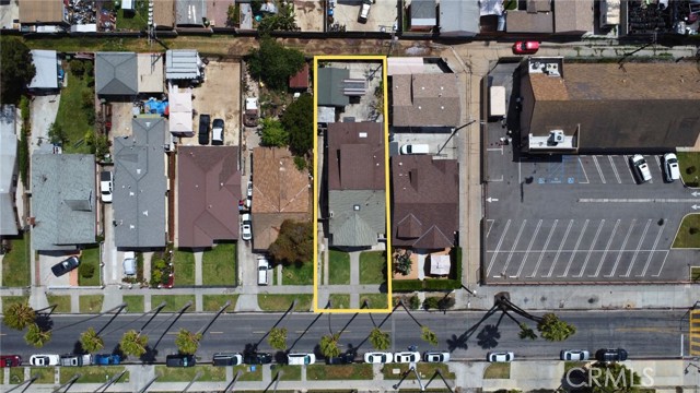 1638 W 51st Street, Los Angeles CA: https://media.crmls.org/medias/70d5b117-9c9c-4139-91c3-f6934380d0ad.jpg