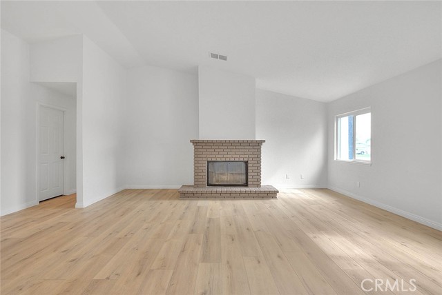 Detail Gallery Image 10 of 58 For 19182 Ash, Bloomington,  CA 92316 - 4 Beds | 2 Baths