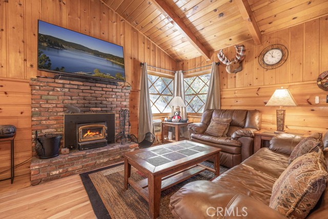 Detail Gallery Image 14 of 29 For 308 W Mojave Bld, Big Bear City,  CA 92314 - 2 Beds | 1 Baths