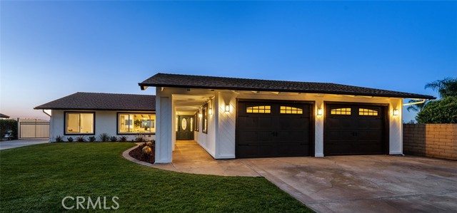 Detail Gallery Image 3 of 62 For 2257 Alhambra St, Norco,  CA 92860 - 5 Beds | 2 Baths