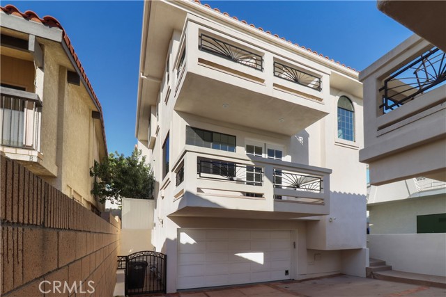 524 Irena Avenue, Redondo Beach, California 90277, 3 Bedrooms Bedrooms, ,2 BathroomsBathrooms,Residential,Sold,Irena,SB22204273