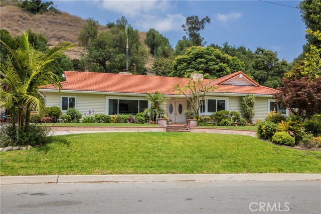 2457 Country Club Dr, Glendora, CA 91741