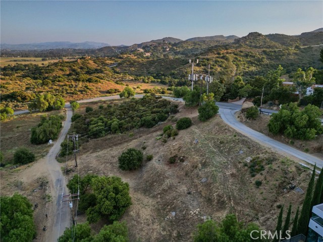 Detail Gallery Image 4 of 17 For 9203 Stevens Way, Canoga Park,  CA 91304 - – Beds | – Baths