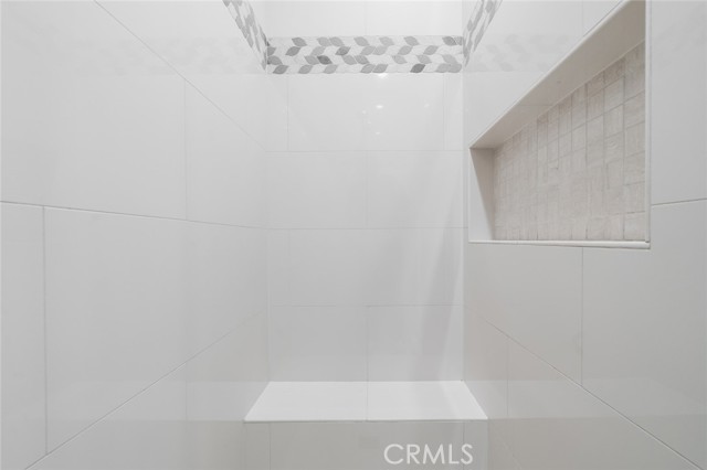 3681 Haverford Street, Irvine CA: https://media.crmls.org/medias/70dc0803-e426-4673-a9a5-9491738b05b5.jpg