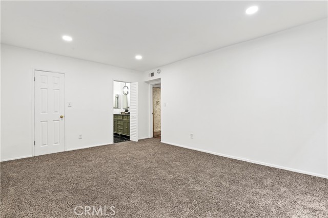 Detail Gallery Image 21 of 34 For 1045 N Kings Rd #105,  West Hollywood,  CA 90069 - 2 Beds | 2 Baths