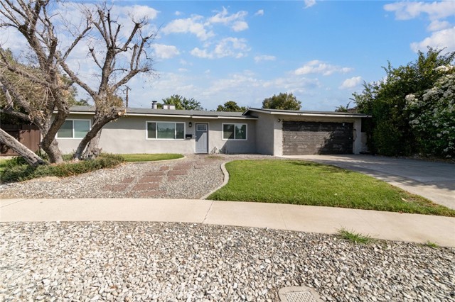 Front Image Thumbnail for CRDW26041885