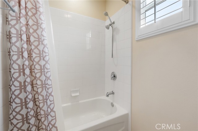 Detail Gallery Image 45 of 68 For 22229 Evening Star Ct, Saugus,  CA 91390 - 6 Beds | 5 Baths