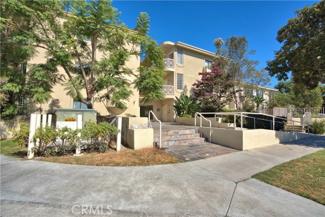 861 S Windsor Blvd #202, Los Angeles, CA 90005