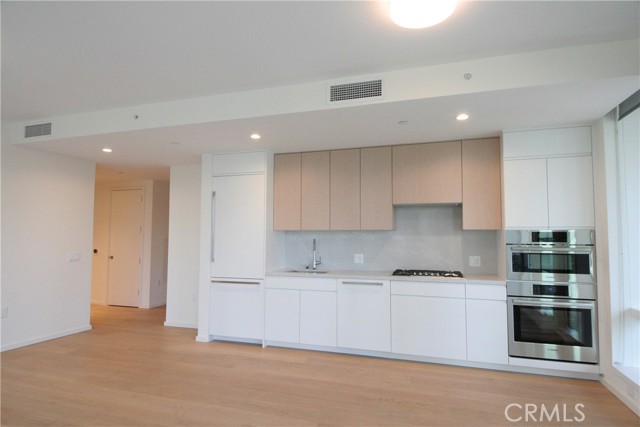 Detail Gallery Image 3 of 15 For 877 Francisco St #1027,  Los Angeles,  CA 90017 - 2 Beds | 2 Baths