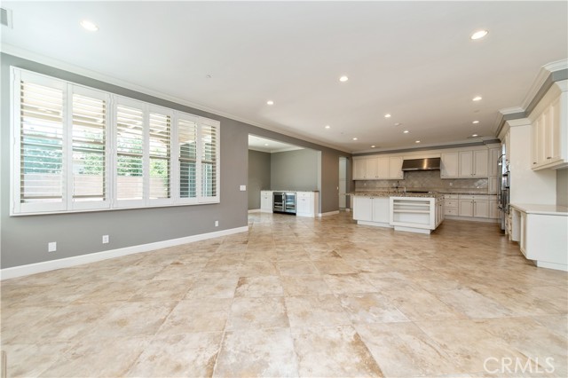 Detail Gallery Image 6 of 32 For 21 Rolling, Irvine,  CA 92620 - 4 Beds | 3/1 Baths