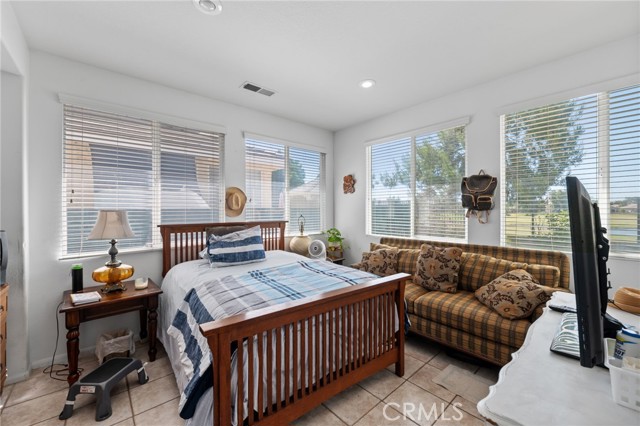 29268 Meandering Circle, Menifee CA: https://media.crmls.org/medias/70debb29-09b2-4eaf-89ee-a76e3dd8fd3f.jpg