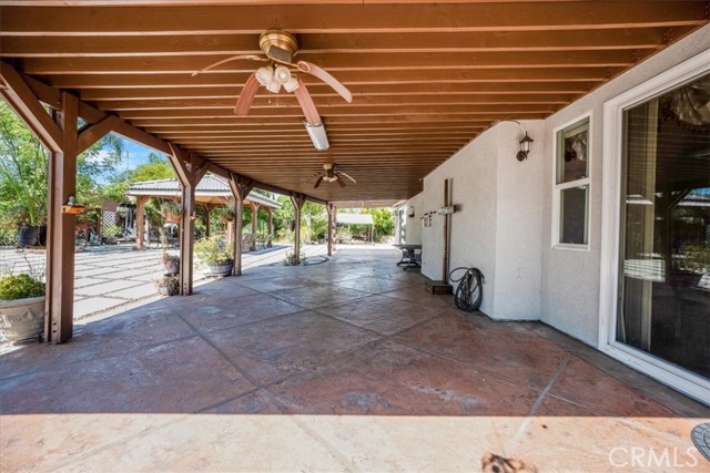 19247 Mountain Shadow Lane, Perris CA: https://media.crmls.org/medias/70deca6a-0578-4b36-96a4-13814e747149.jpg