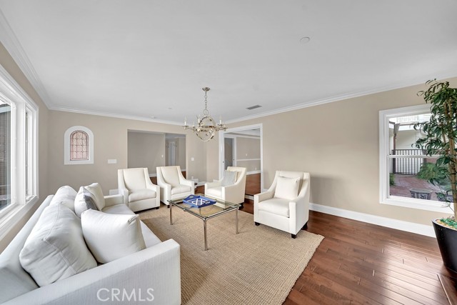 Detail Gallery Image 14 of 71 For 1962 Lower Lake Dr, North Tustin,  CA 92705 - 6 Beds | 7/1 Baths