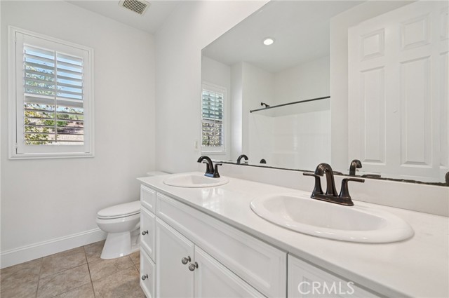Detail Gallery Image 13 of 61 For 21 Canoe, Irvine,  CA 92618 - 4 Beds | 3 Baths