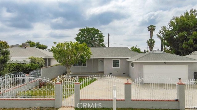 Detail Gallery Image 1 of 1 For 4555 Jones Ave, Riverside,  CA 92505 - 3 Beds | 1 Baths