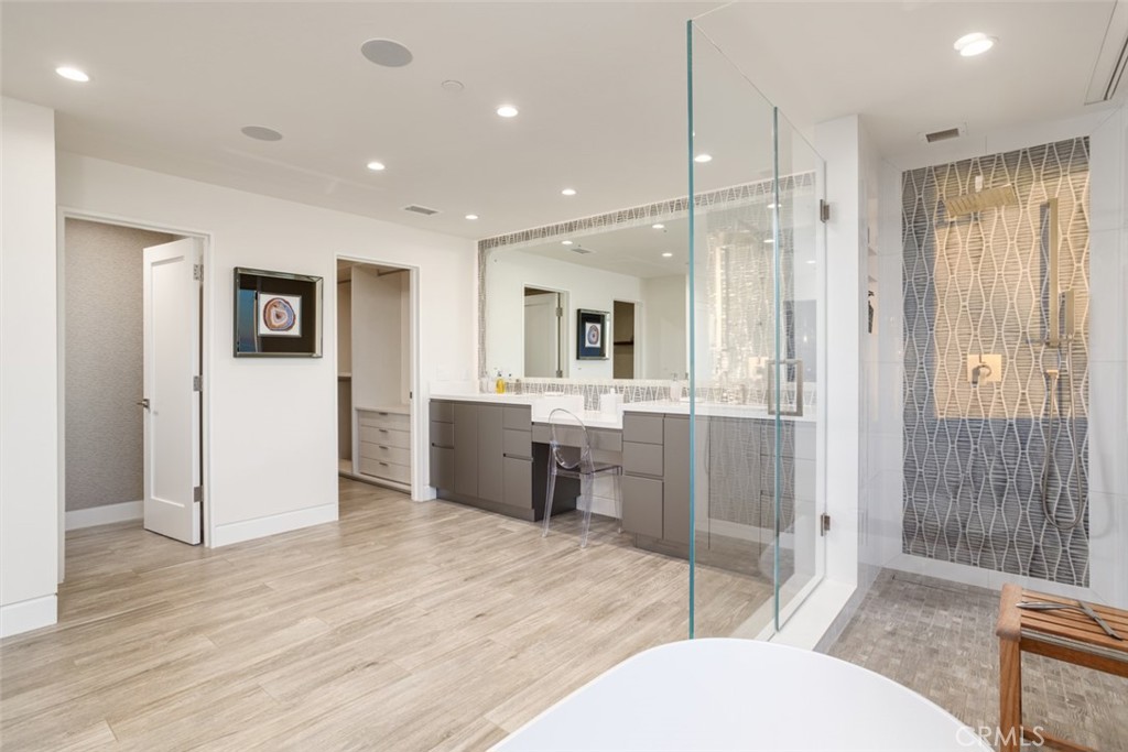 70e0434f 0b9d 4ab9 8bf3 E55d2b538817