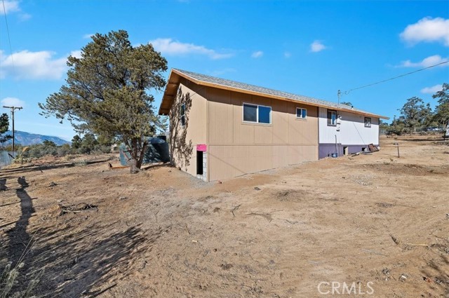 Image 30 of 33 For 63285 Pinyon Drive