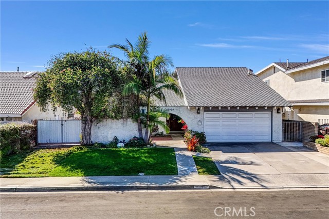 Detail Gallery Image 1 of 22 For 33069 Elisa Dr, Dana Point,  CA 92629 - 5 Beds | 3 Baths