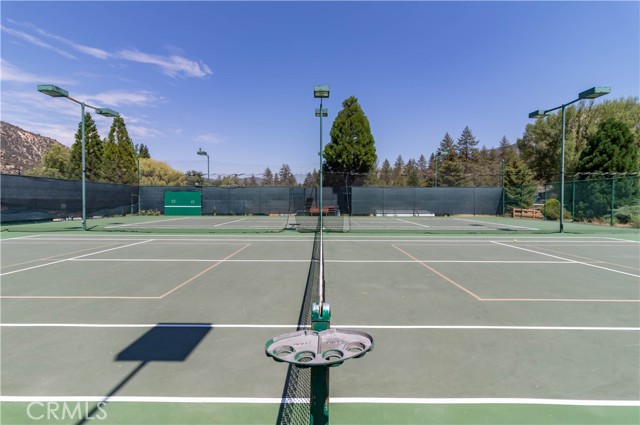 1704 Freeman Drive, Pine Mountain Club CA: https://media.crmls.org/medias/70e13897-68a5-415b-afbc-fe1ecd33e44c.jpg