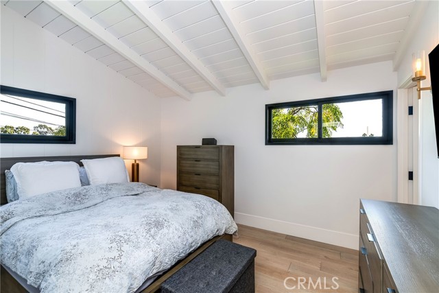 3212 Poinsettia Avenue, Manhattan Beach, California 90266, 3 Bedrooms Bedrooms, ,2 BathroomsBathrooms,Residential,Sold,Poinsettia,SB22036915