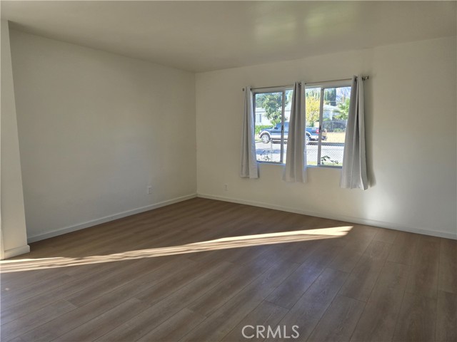 Detail Gallery Image 4 of 19 For 1734 Atchison St, Pasadena,  CA 91104 - 2 Beds | 1 Baths