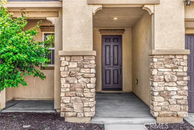 Detail Gallery Image 4 of 35 For 3672 Old Oak Cir, San Jacinto,  CA 92582 - 3 Beds | 2 Baths