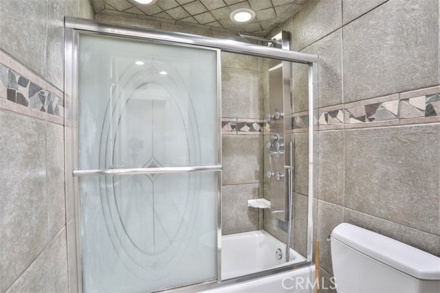 Detail Gallery Image 33 of 57 For 4909 N Glen Arden, Covina,  CA 91724 - 4 Beds | 2 Baths